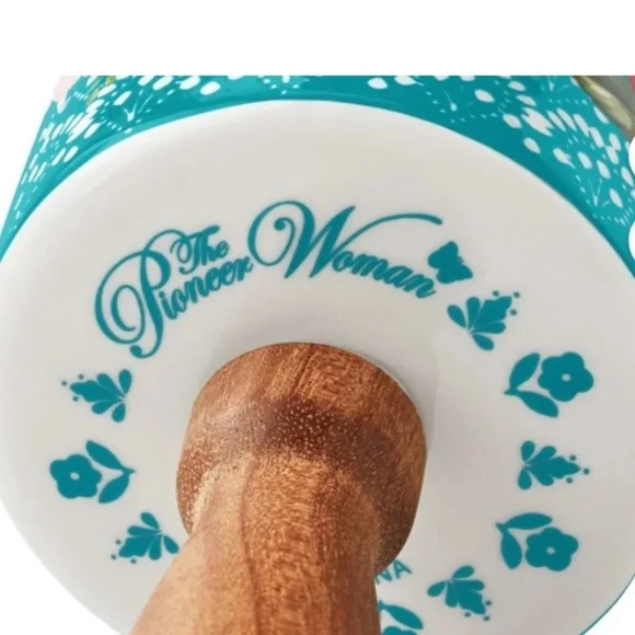 The Pioneer Woman Vintage Floral Ceramic Rolling Pin - Picture 4 of 4